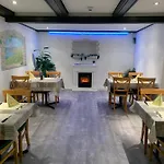 Hotell Rössli 3*